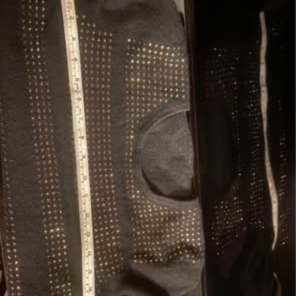 Cashmere Black Sweater with Embellishment size Medium - Picture 5 of 5